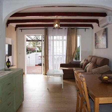 House W Shared Pool, Perfect For Small Families 丰希罗拉 外观 照片